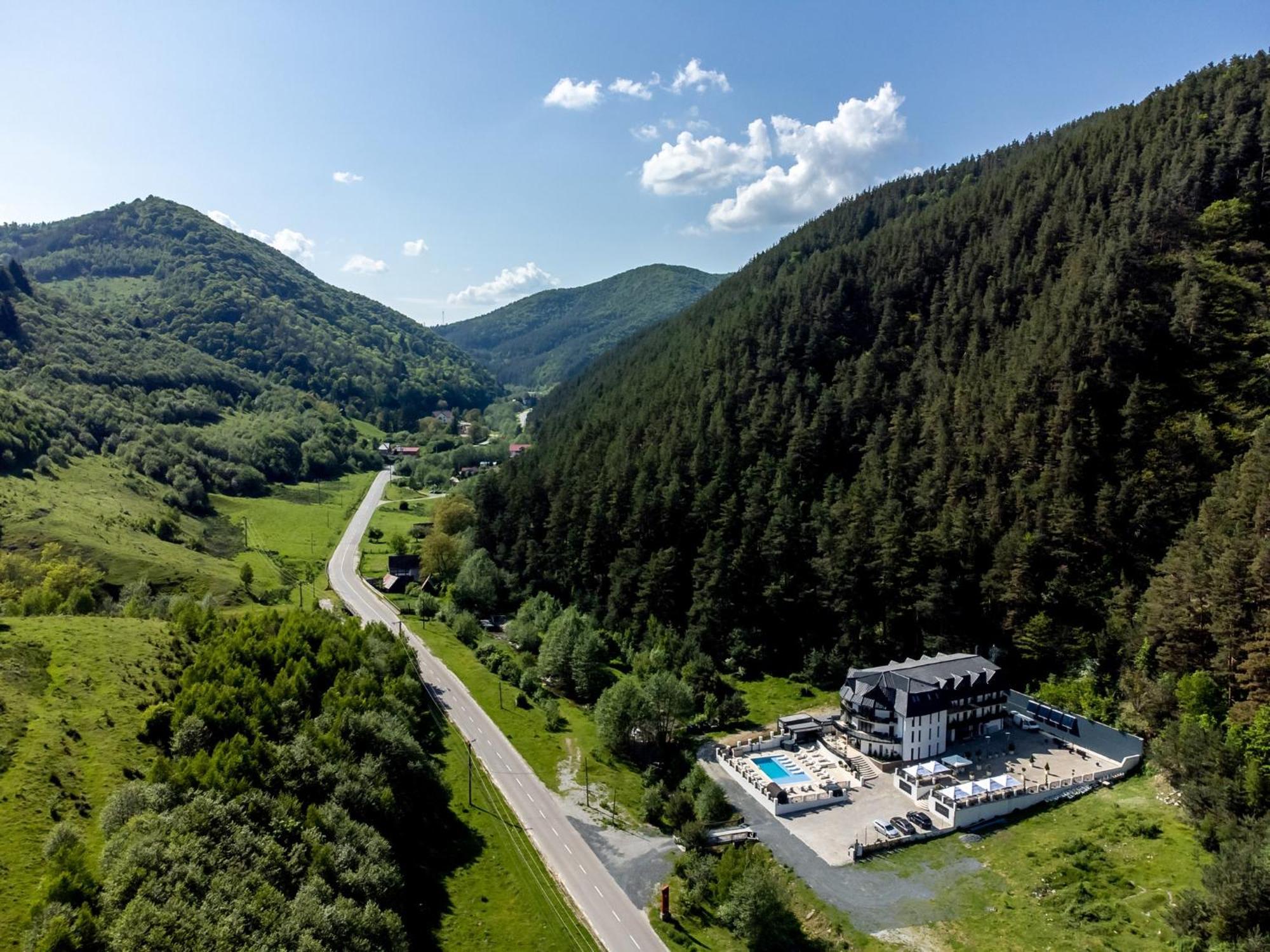 Отель Carpentiere Arena Решинари Экстерьер фото